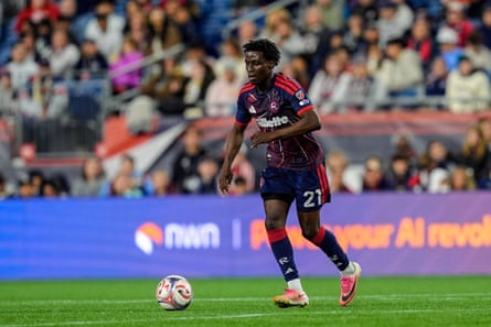 Orlando City SC v New England RevolutionBrooklyn Raines #21 of New England Revolution dribbles at midfield during a game between Orlando City SC and New England Revolution at Gillette Stadium on September 19, 2026, in Foxborough, Massachusetts. (Photo by Andrew Katsampes/ISI Photos/ISI Photos via Getty Images)