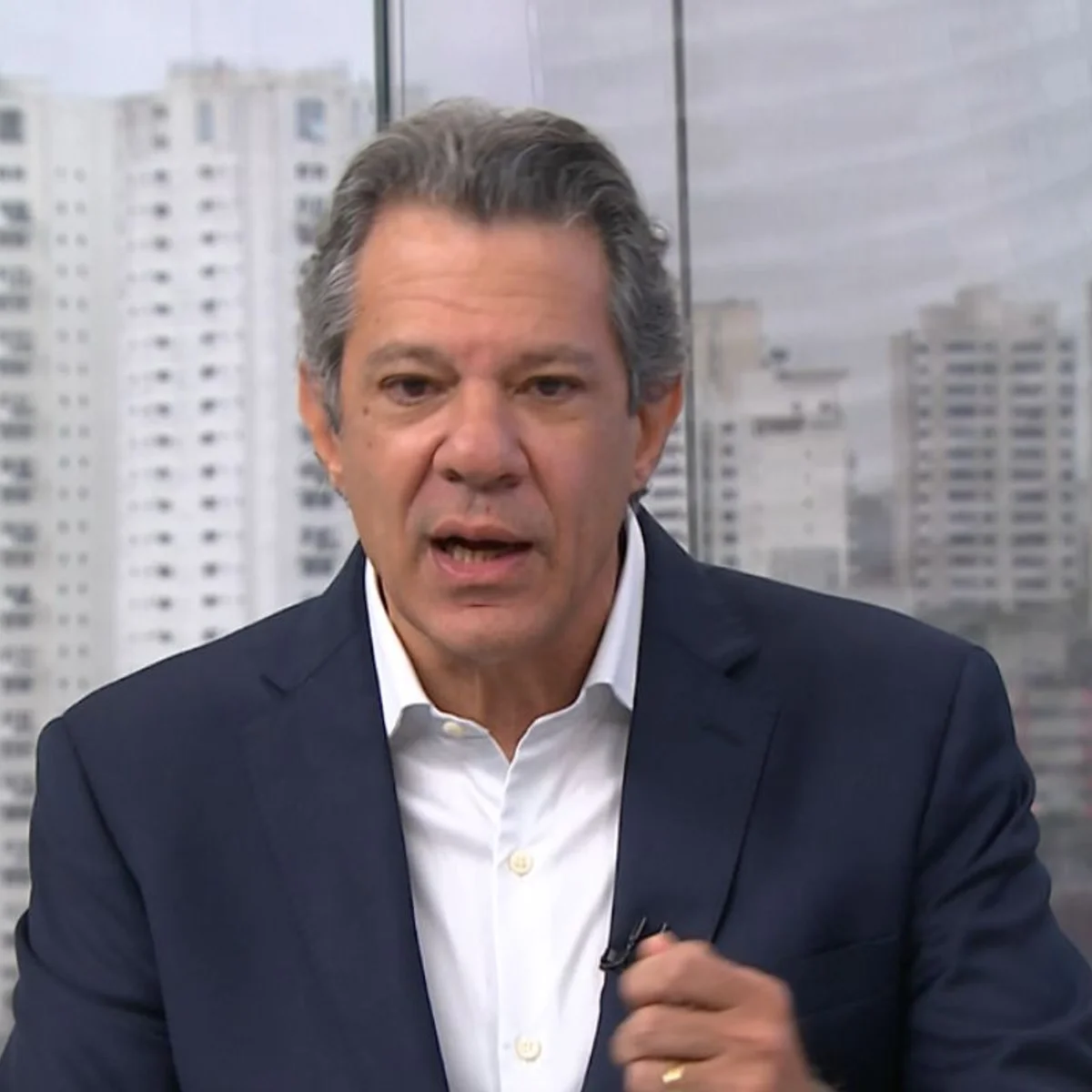 Campanha de Haddad nas redes ignora desastre climático no estado