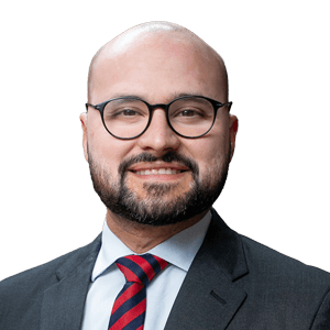 Partido Novo faz investida por dados de voos de Moraes, Lulinha e lobista