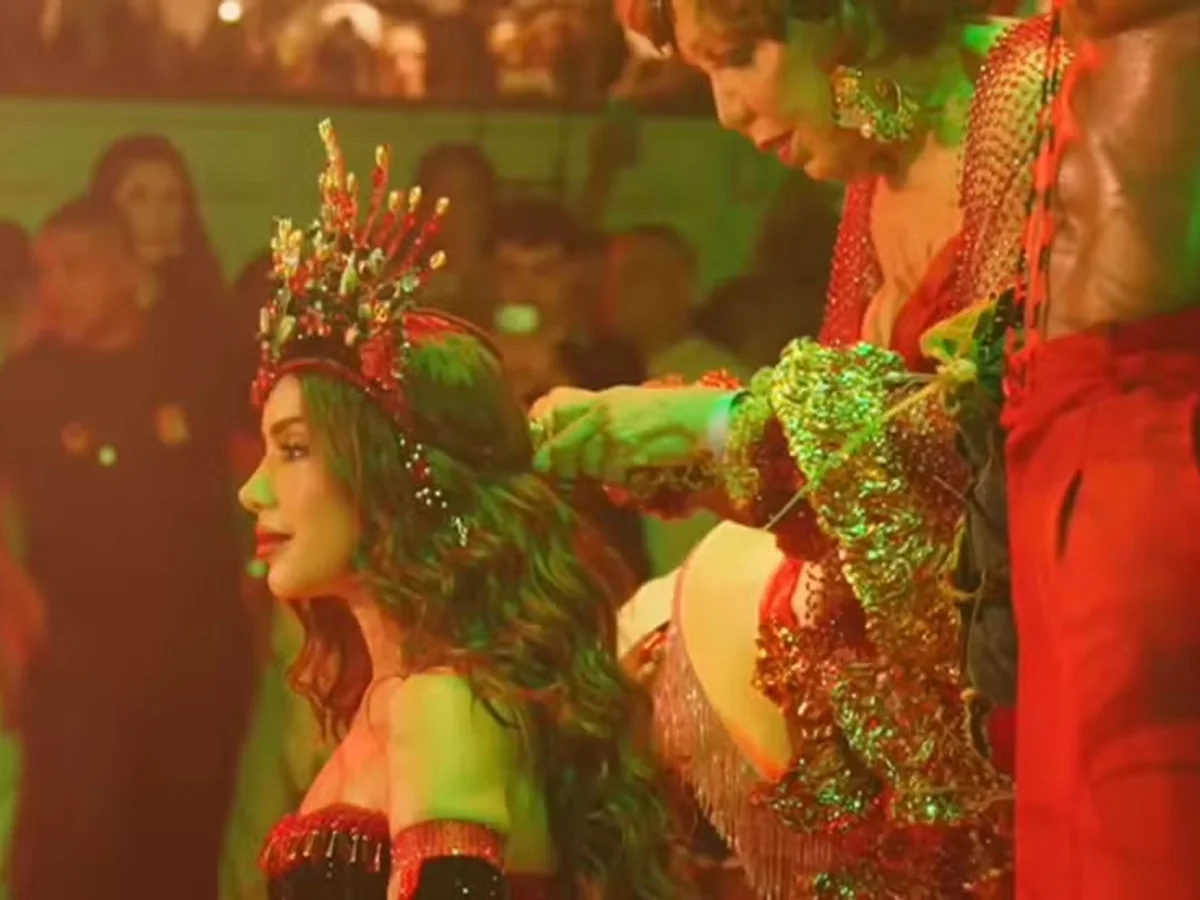 Quem é Eloína dos Leopardos, que coroou Anitta na Grande Rio