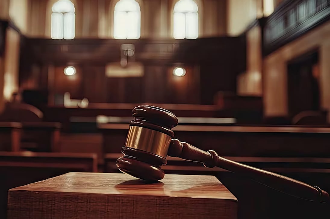 Mulher presa após suposto golpe em leilão de propriedade no valor de R200 mil na província do Noroeste