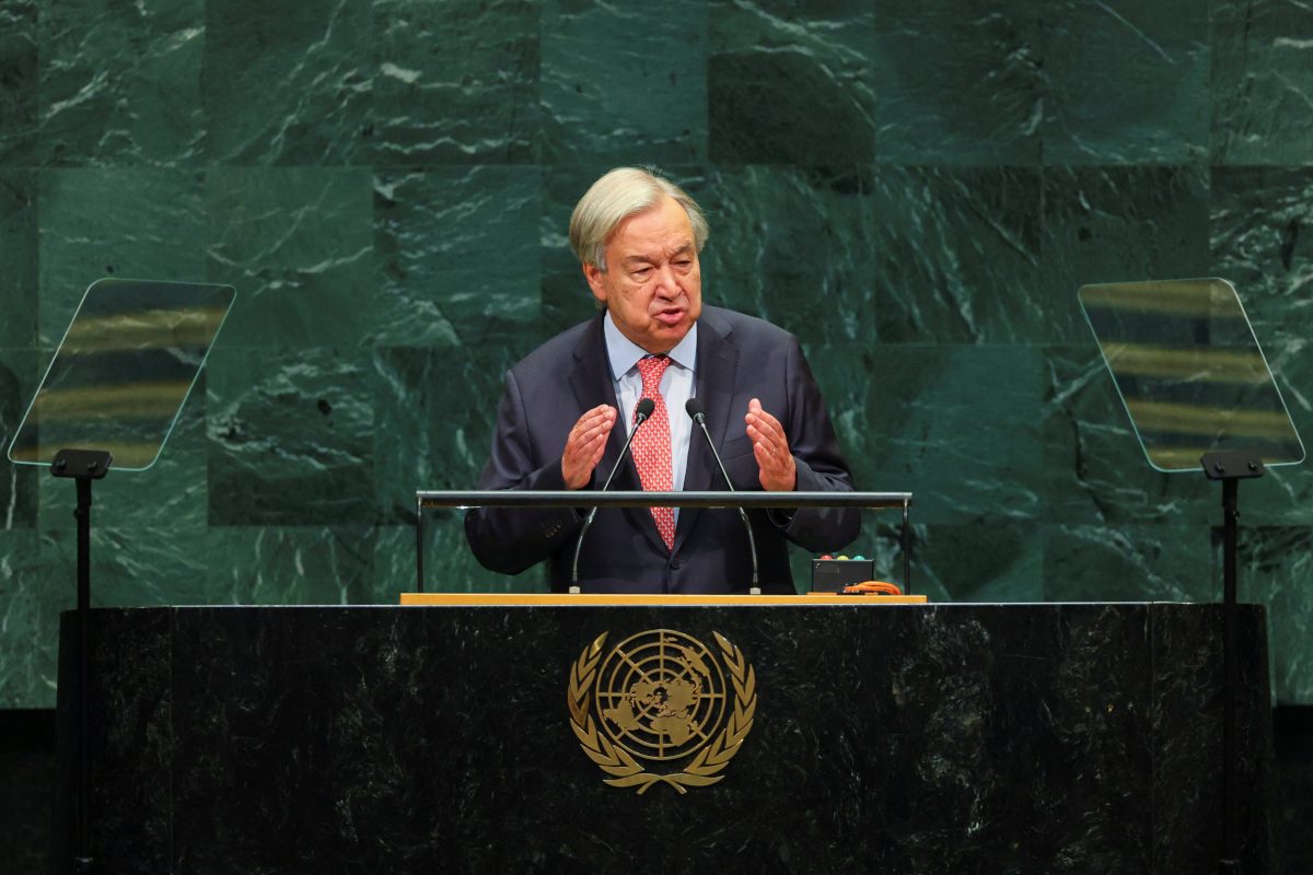 O chefe da ONU pede restrições à IA e o fim das guerras em seu último discurso na Assembleia