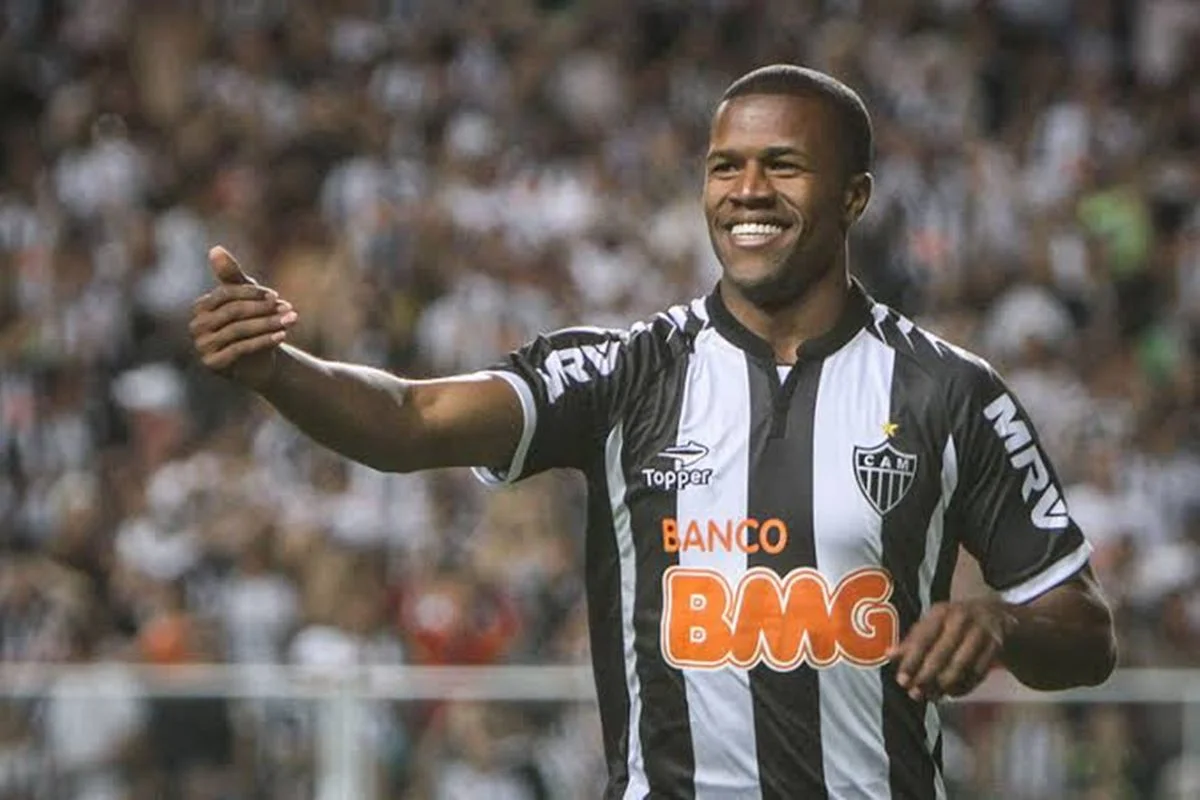 Imagem da matéria: Mansão de R$ 6 milhões é alvo de briga judicial com campeão da Libertadores