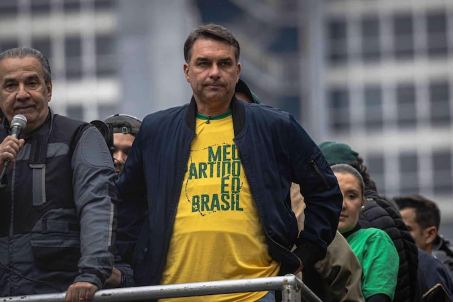 O candidato Fl&aacute;vio Bolsonaro em ato na Avenida Paulista, em 7 de setembro