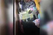 PF acha cofre com dinheiro e joias em operação que prendeu família de Oruam