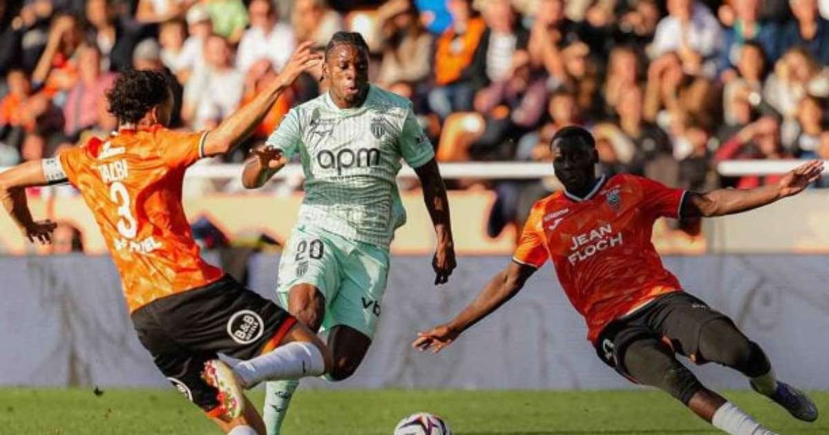 Filipe Luís perde a primeira no comando do Monaco diante do Lorient