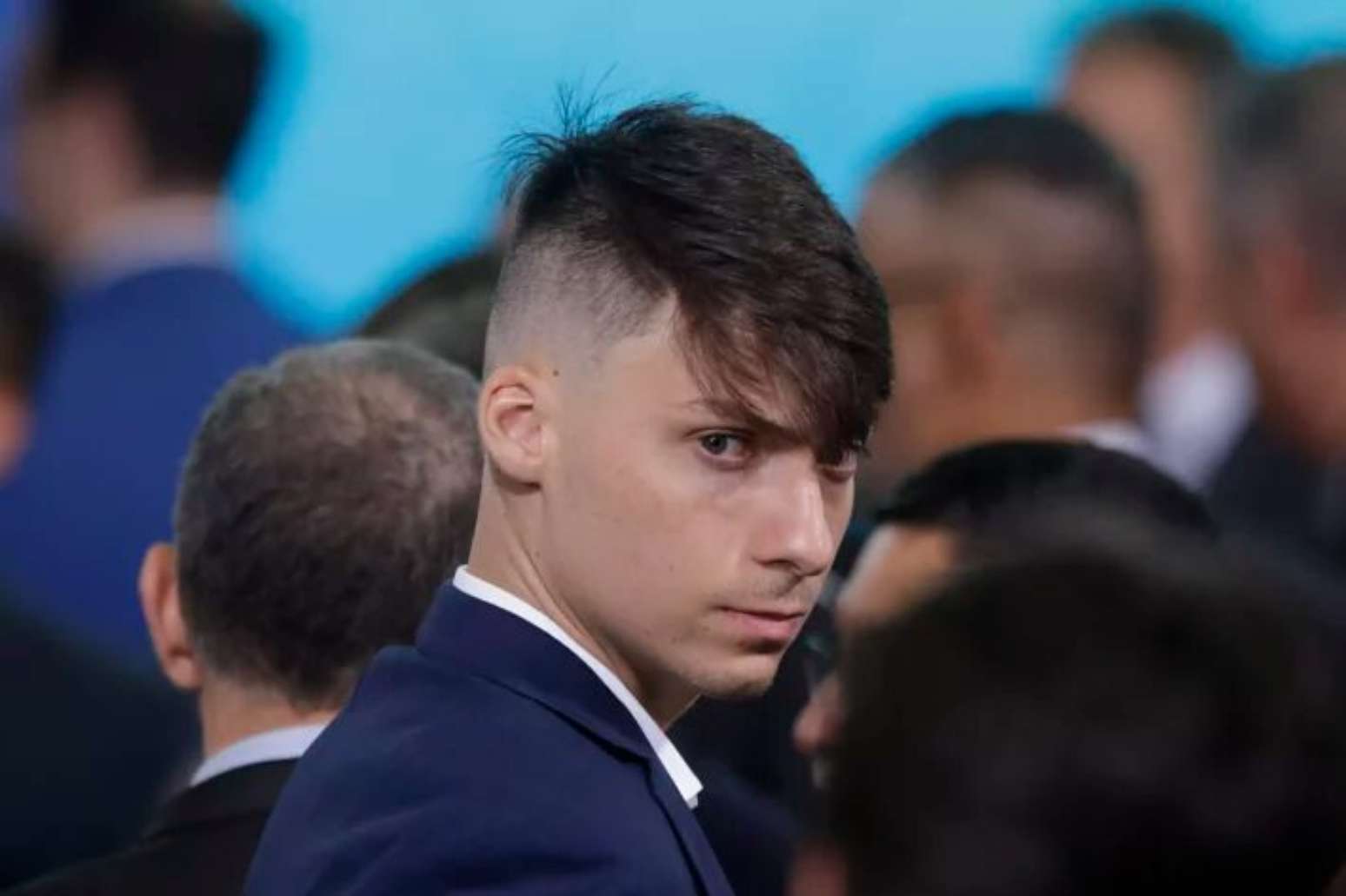 Imagem da matéria: Derrota de Flávio, prisão de Jair e vitória de Michelle: como fica a família Bolsonaro após as eleições