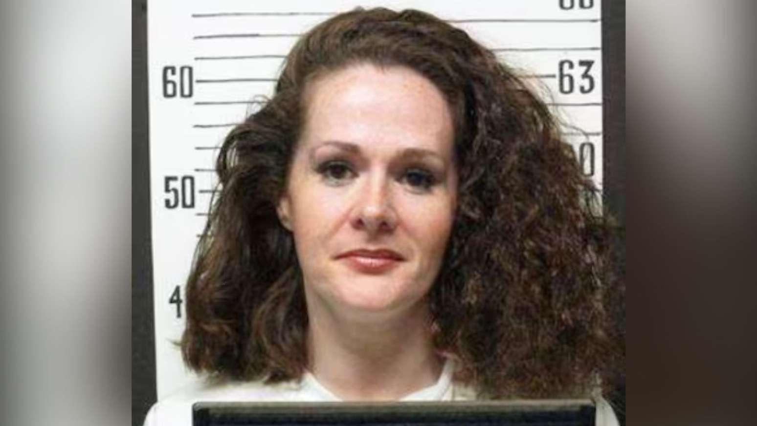 Christa Pike seria a primeira mulher executada no Tennessee em mais de 200 anos; Estado suspende execu&ccedil;&otilde;es ap&oacute;s falha m&eacute;dica