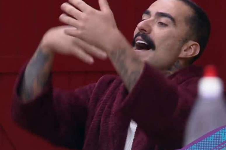 A Fazenda 18: madrugada tem esbarrão polêmico, gritaria e 'romance falso'; confira o resumo