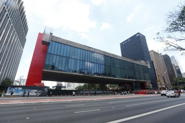 Justiça autoriza ato do PT com Lula na Paulista após veto da prefeitura