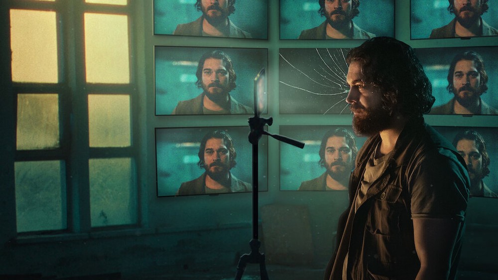 Kübra é um drama e suspense psicológico que fala sobre fé e tecnologia — Foto: Divulgação/Netflix