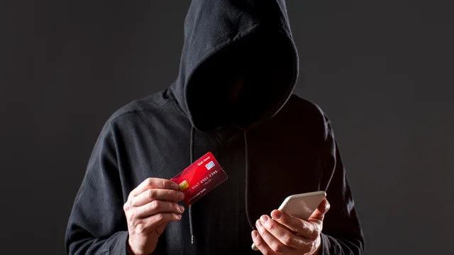 Golpe do falso advogado cresce mais de 500% entre clientes do Santander