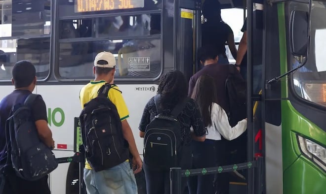 Justiça determina que São Paulo tenha 100% dos ônibus circulando neste domingo de eleição