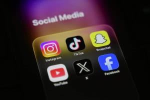 Redes sociais lançam funções para você controlar o seu próprio feed