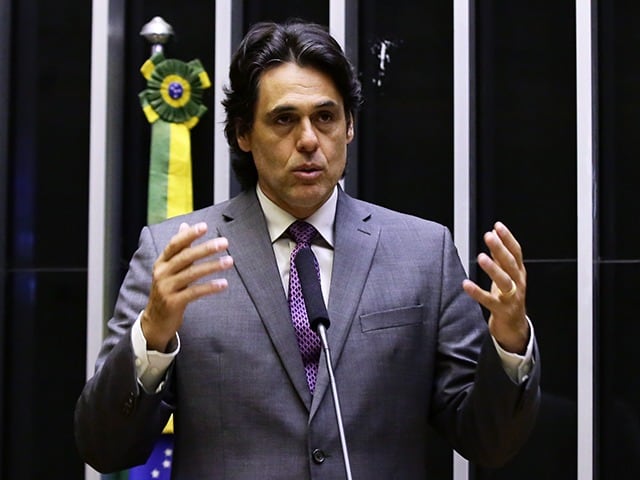 Luxemburgo, Marcelinho Carioca, Edmundo, Sarah Menezes e mais: veja os esportistas candidatos