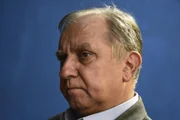 Quem é Izalci Lucas, senador que volta à Câmara dos Deputados em 2027