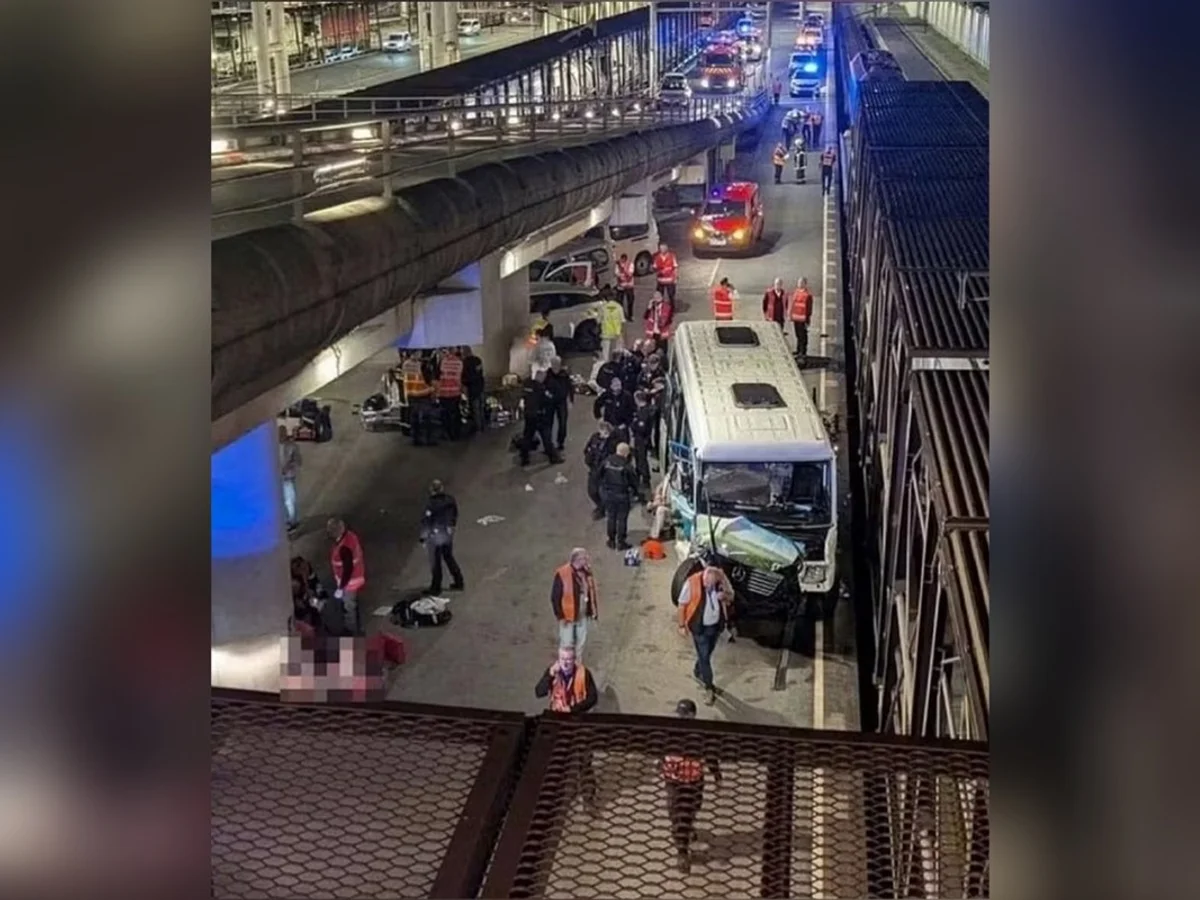 Colisão entre trem e micro-ônibus deixa 19 feridos na França