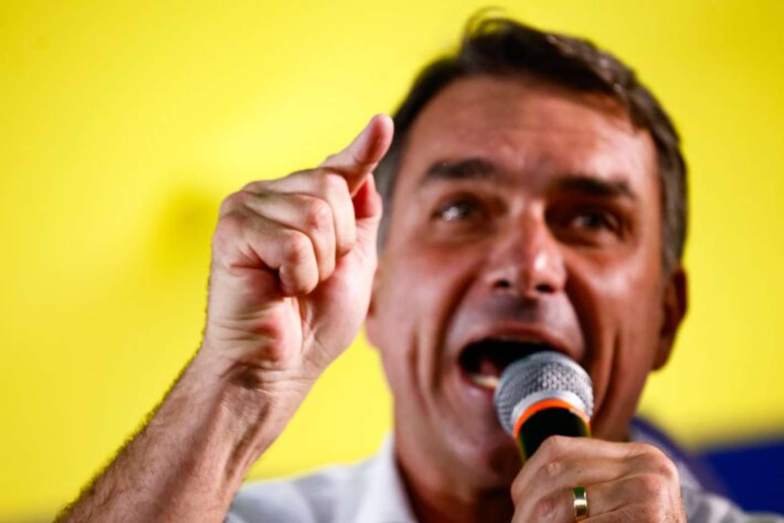 Flávio diz que mudanças defendidas na Constituição se referem a reforma do Judiciário, fim da reeleição e redução da maioridade penal