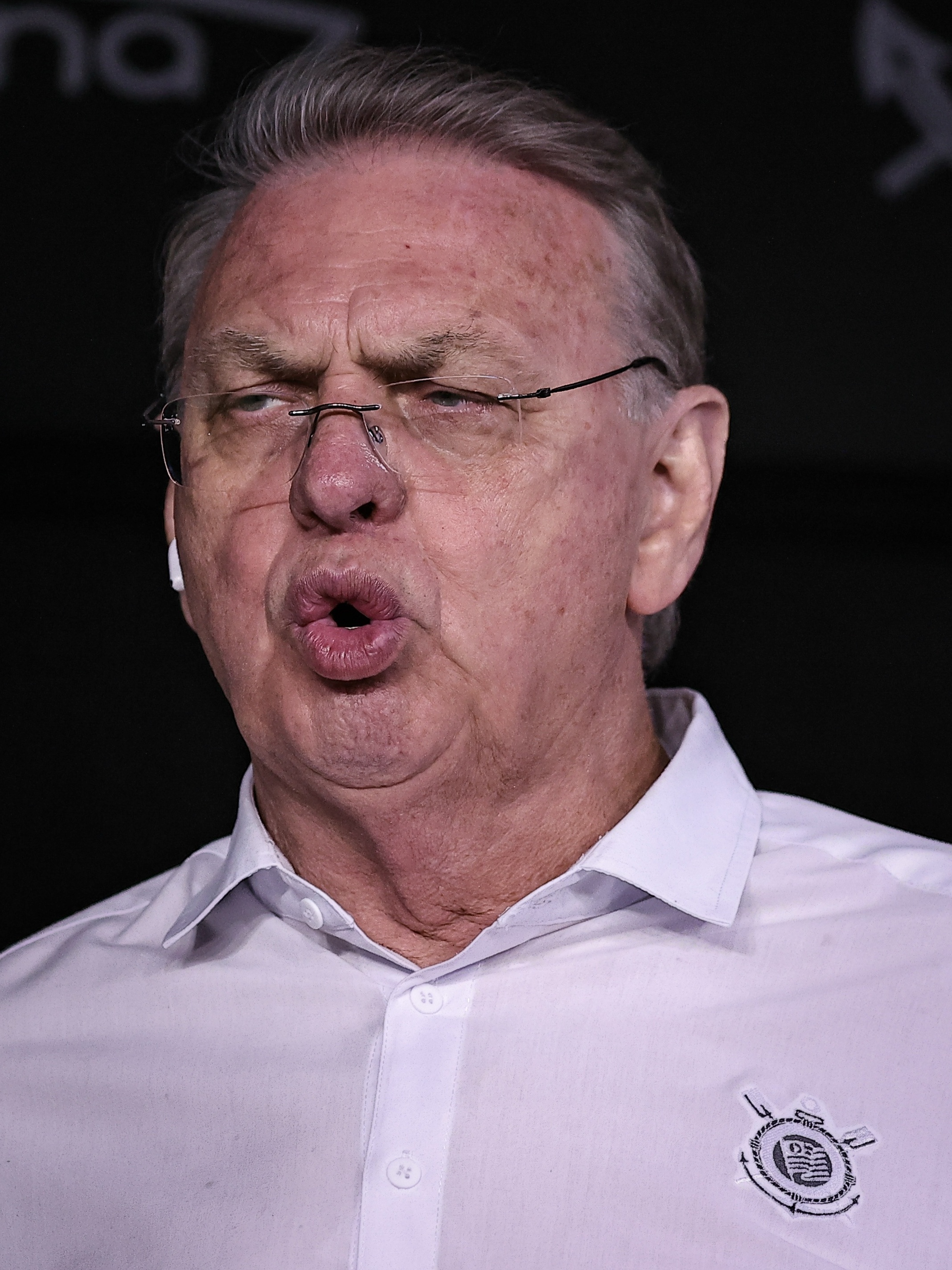 Corinthians paga dívidas ligadas a Stabile enquanto acumula atrasos