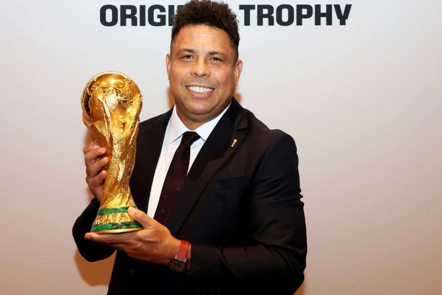 Segundo mensagens, Ronaldo Fenômeno se encontrou com Vorcaro