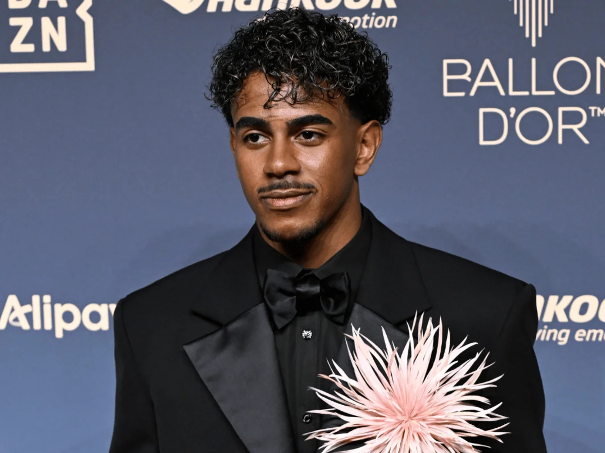 Bola de Ouro: Yamal é eleito o melhor jogador do mundo na categoria sub-21