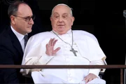 Imagem da matéria: Diários pessoais do Papa Francisco serão publicados em livro inédito