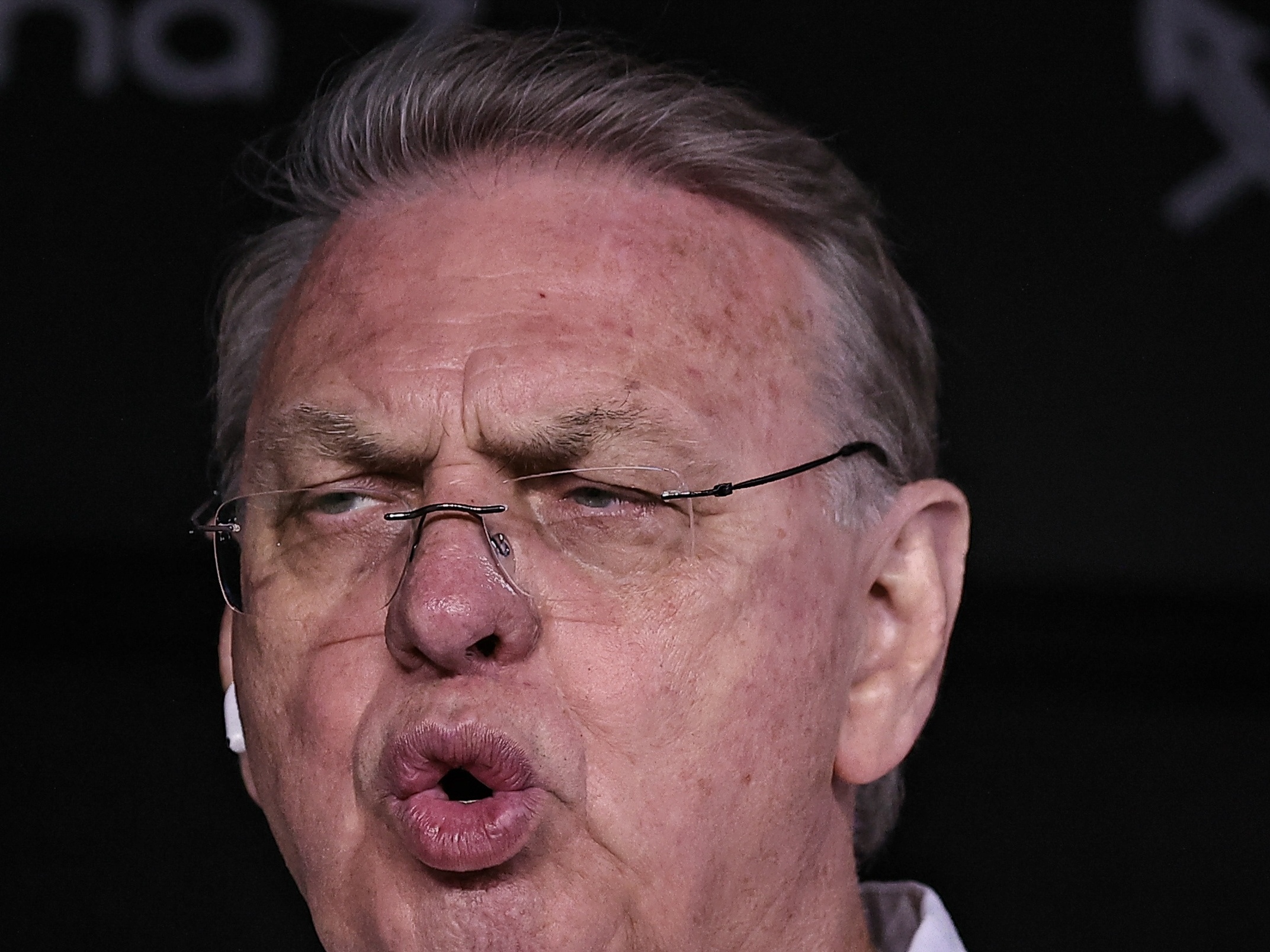 Corinthians paga dívidas ligadas a Stabile enquanto acumula atrasos