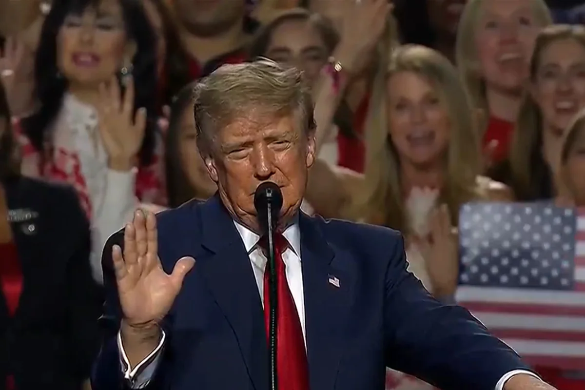 Imagem da matéria: Campanha de Lula mira levar repasse de Trump a projeto contra o STF ao TSE