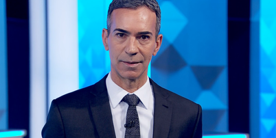 César Tralli lê editorial da Globo sobre cancelamento de debate Foto: Reprodução/Globo