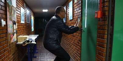 Confus&atilde;o sobre extens&atilde;o no hor&aacute;rio da vota&ccedil;&atilde;o, durante a tarde do domingo, abriu brecha para questionamentos do resultado Foto: AFP via Getty Images / BBC News Brasil
