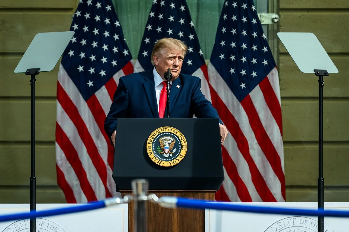 New York Times critica Trump por intromissão nas eleições brasileiras