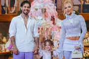 Virginia, Zé Felipe e Maria Flor