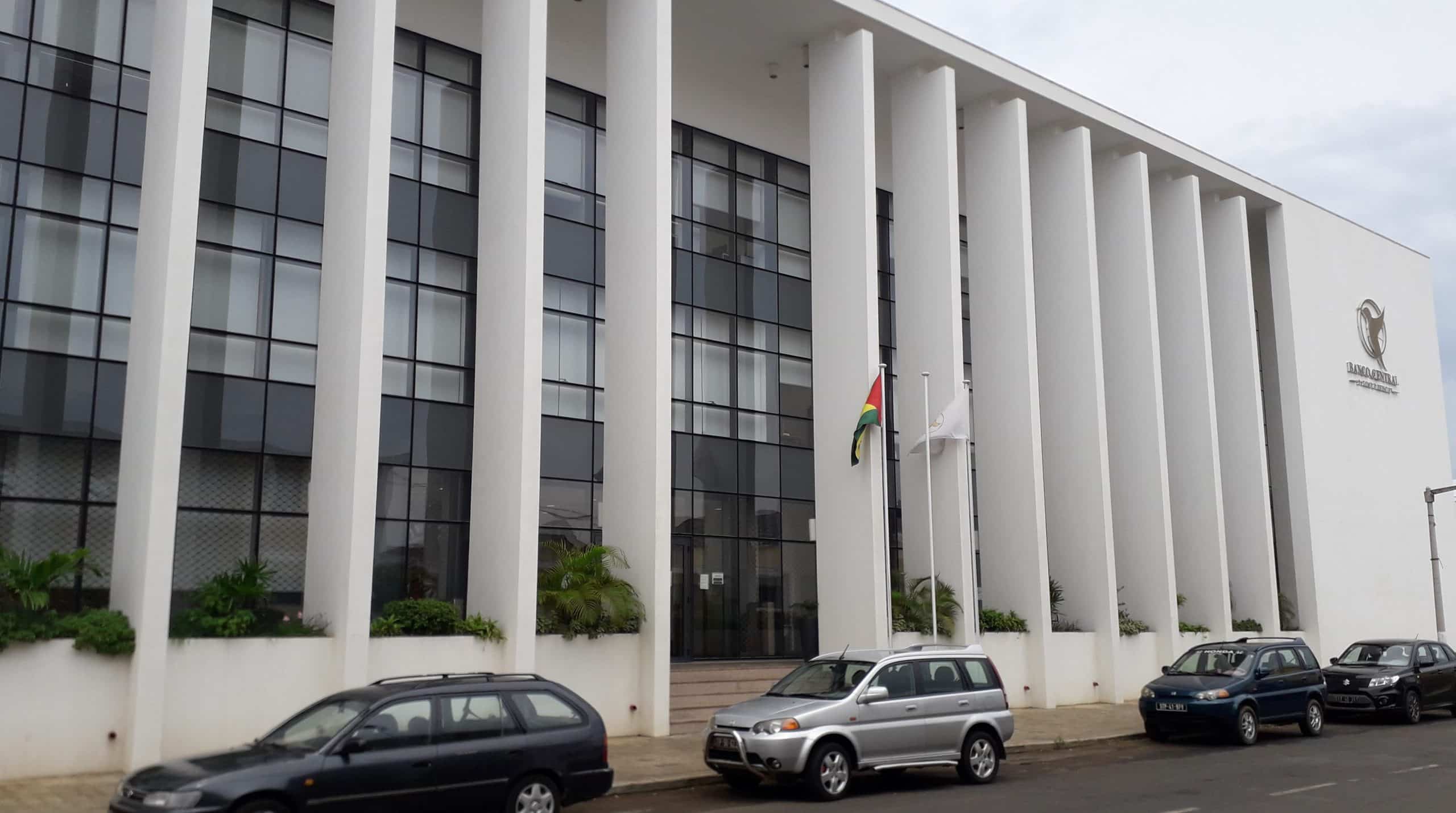 O prazo da dívida após a graduação de São Tomé