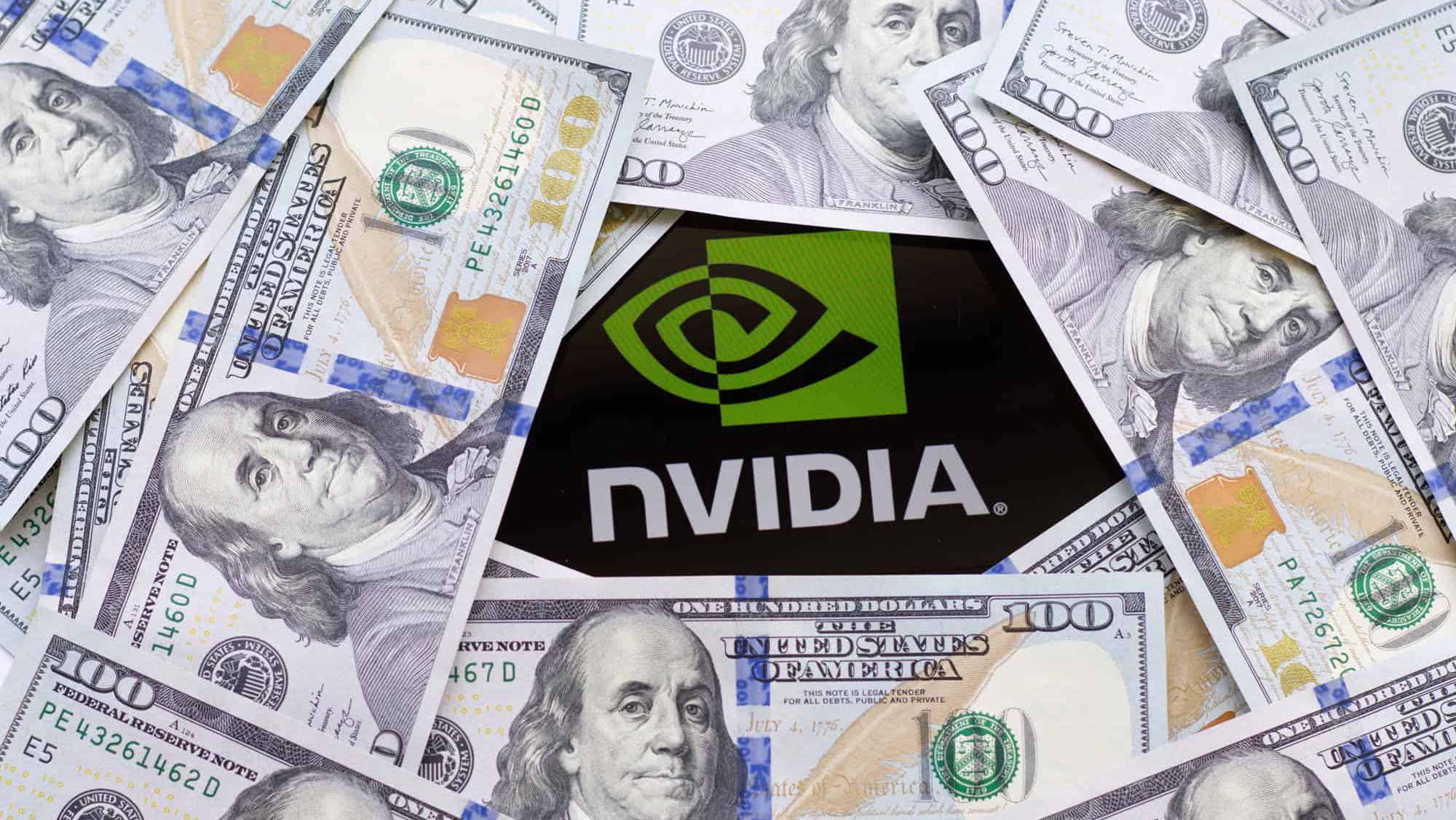 Fundos estatais chineses financiaram compra de chips de IA da Nvidia restritos